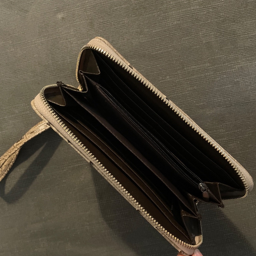 Hand bag - Picture 3 of 4